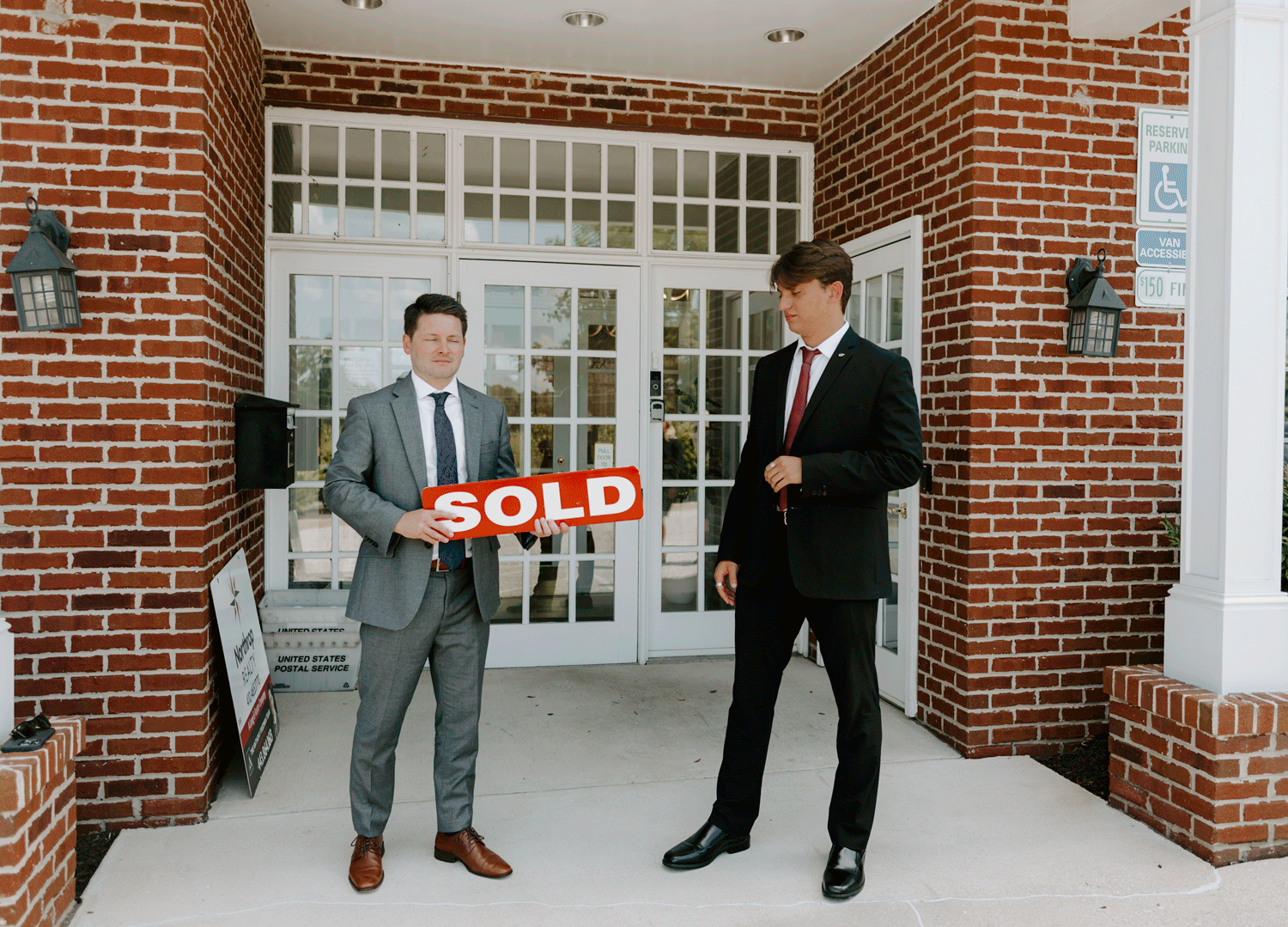 Spencer_Sold.gif