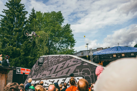 MODGlemmride22_ACTION_SATURDAY_TOMAS LEMOINE_SYO VAN VLIET_1732_MR.jpg