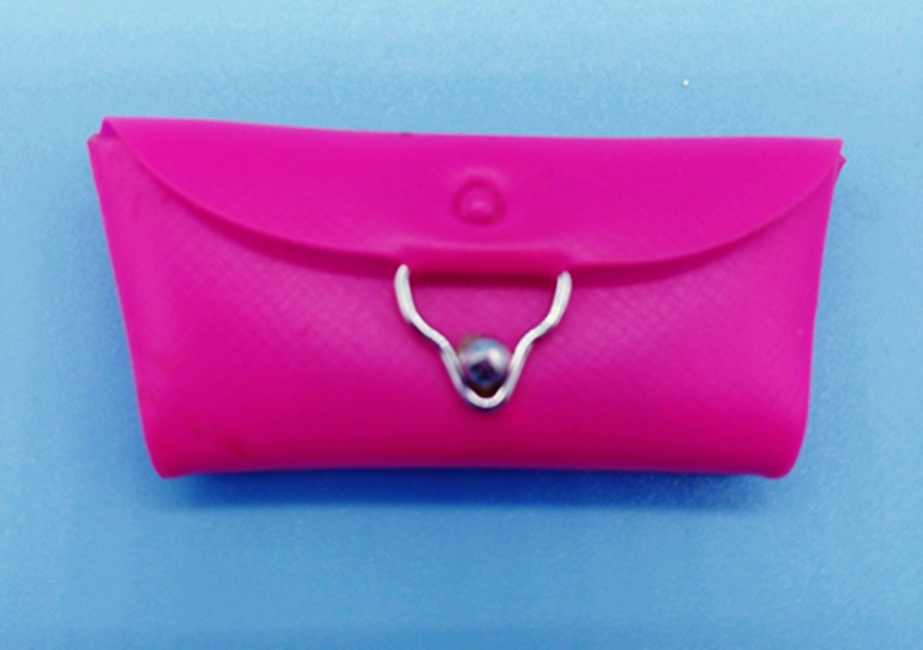 Vintage Barbie HOT PINK VINYL PAK PURSE MINT!