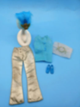 Vintage Barbie GLOWIN GOLD COMPLETE Near Perfect