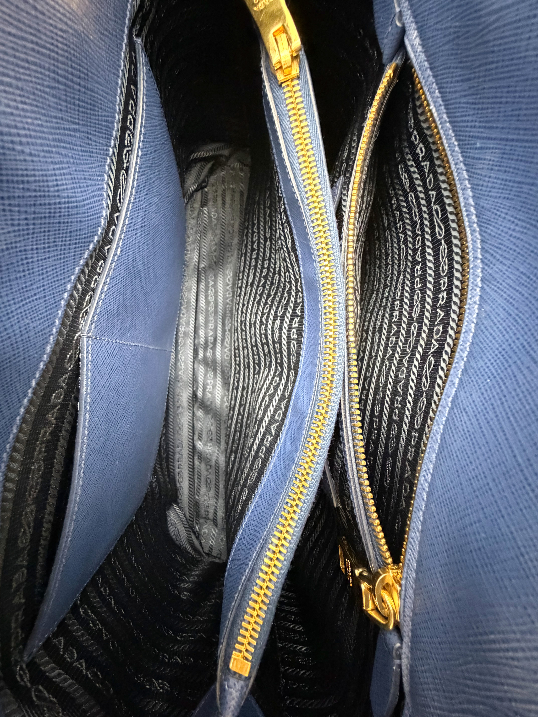 Prada Promenade Medium Saffiano Lux Tote Blue image 5