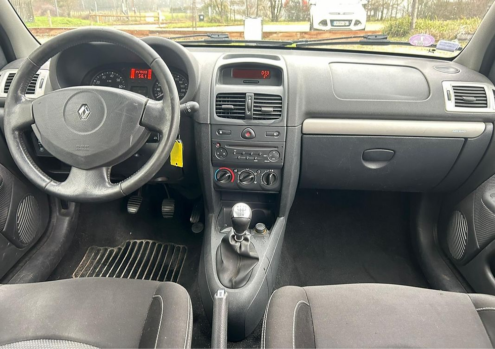 Miniature : RENAULT CLIO 2