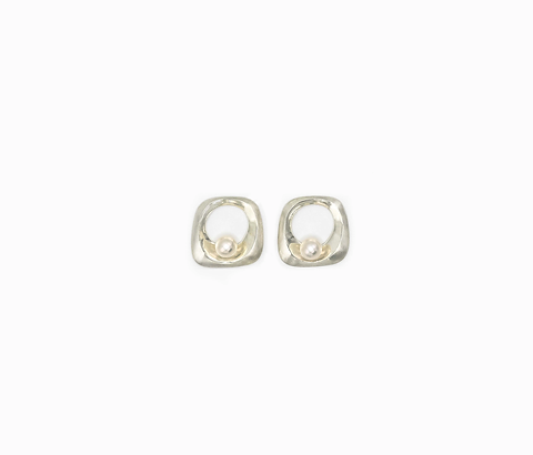 Outer Boroughs Reflection Studs