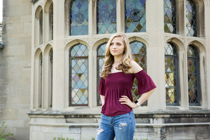 Franklin Regional Senior High School Senior Portraits | Maddie Class of 2019