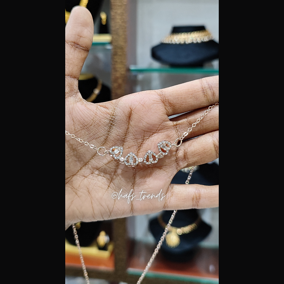 Thumbnail: Magnetic heart Rosegold chain