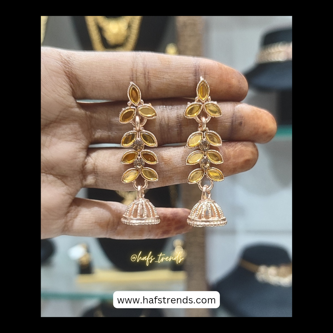 Fancy rose gold earrings