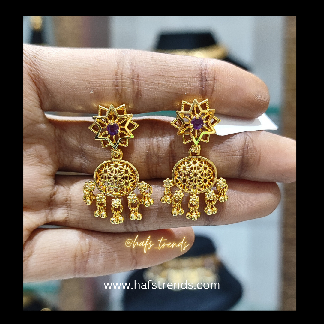 Gold covering earrings
