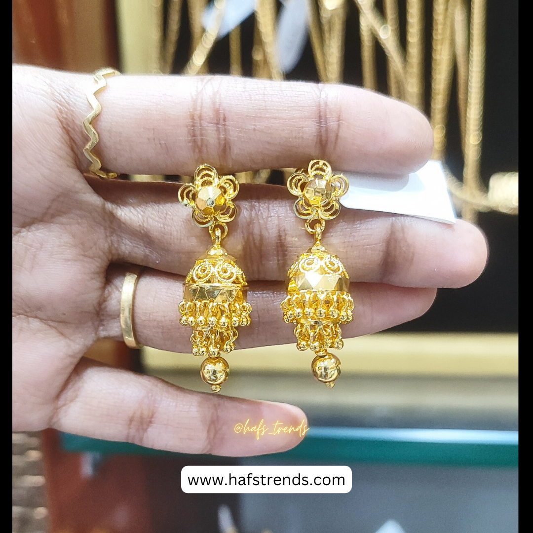 Gold covering layer jhumka