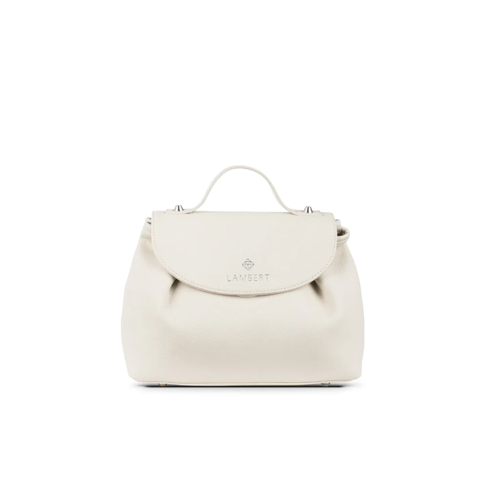 The LILI - Vanilla Vegan Leather Multifunctional Bag