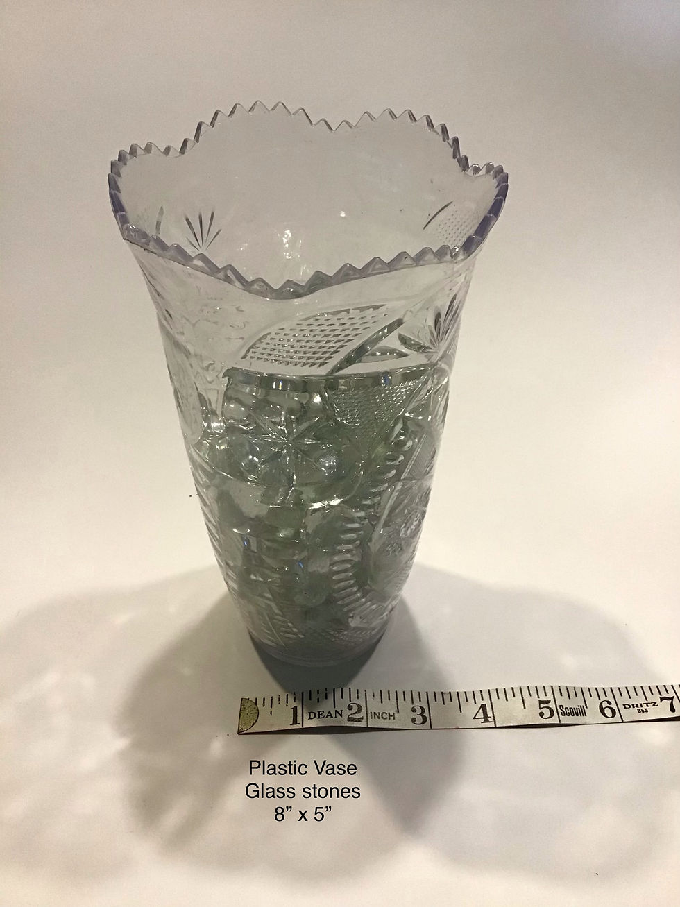 [D0006]Plastic Vase Glass Stones