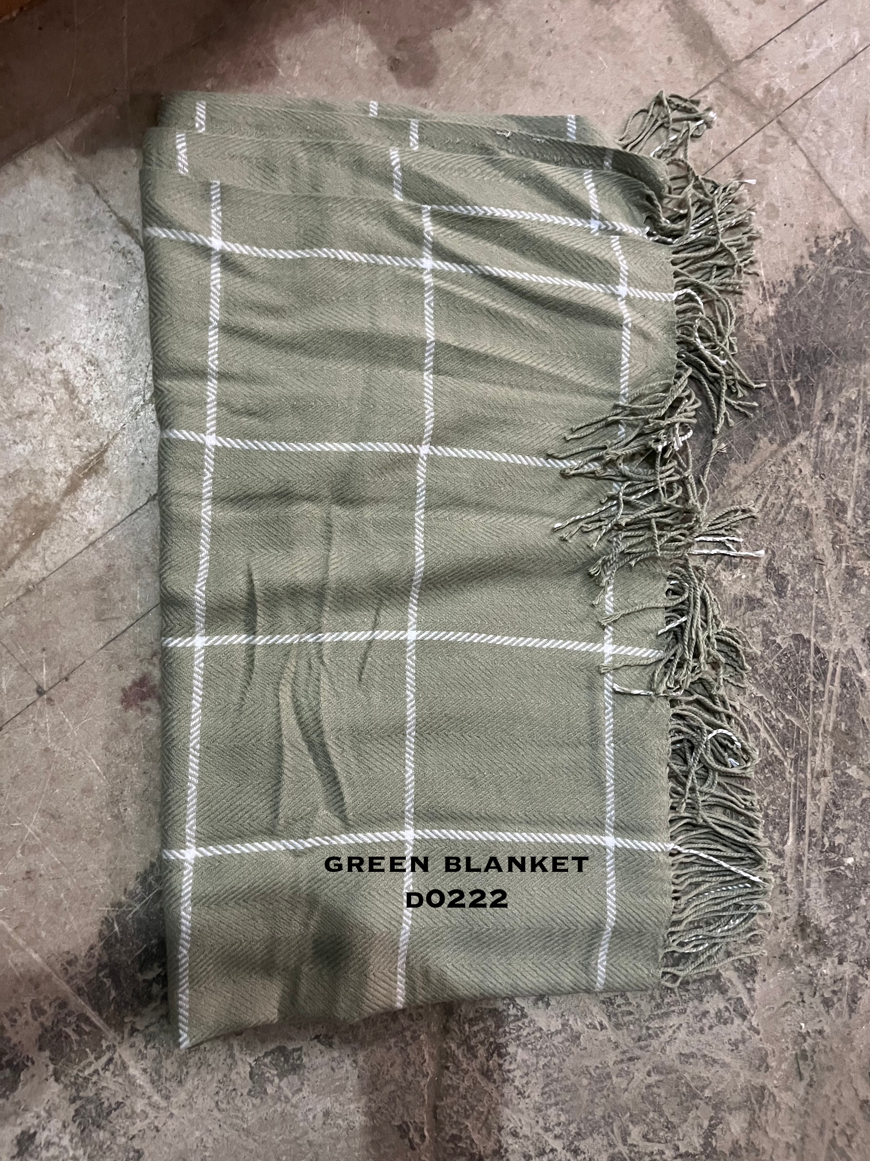 [D0222] GREEN BLANKET