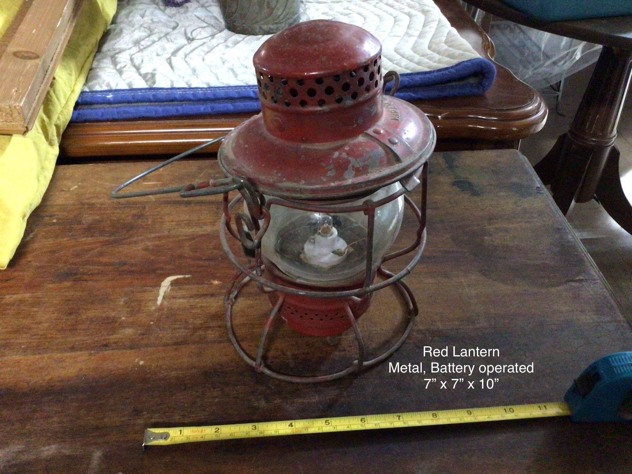 [L0074] Antique Lantern