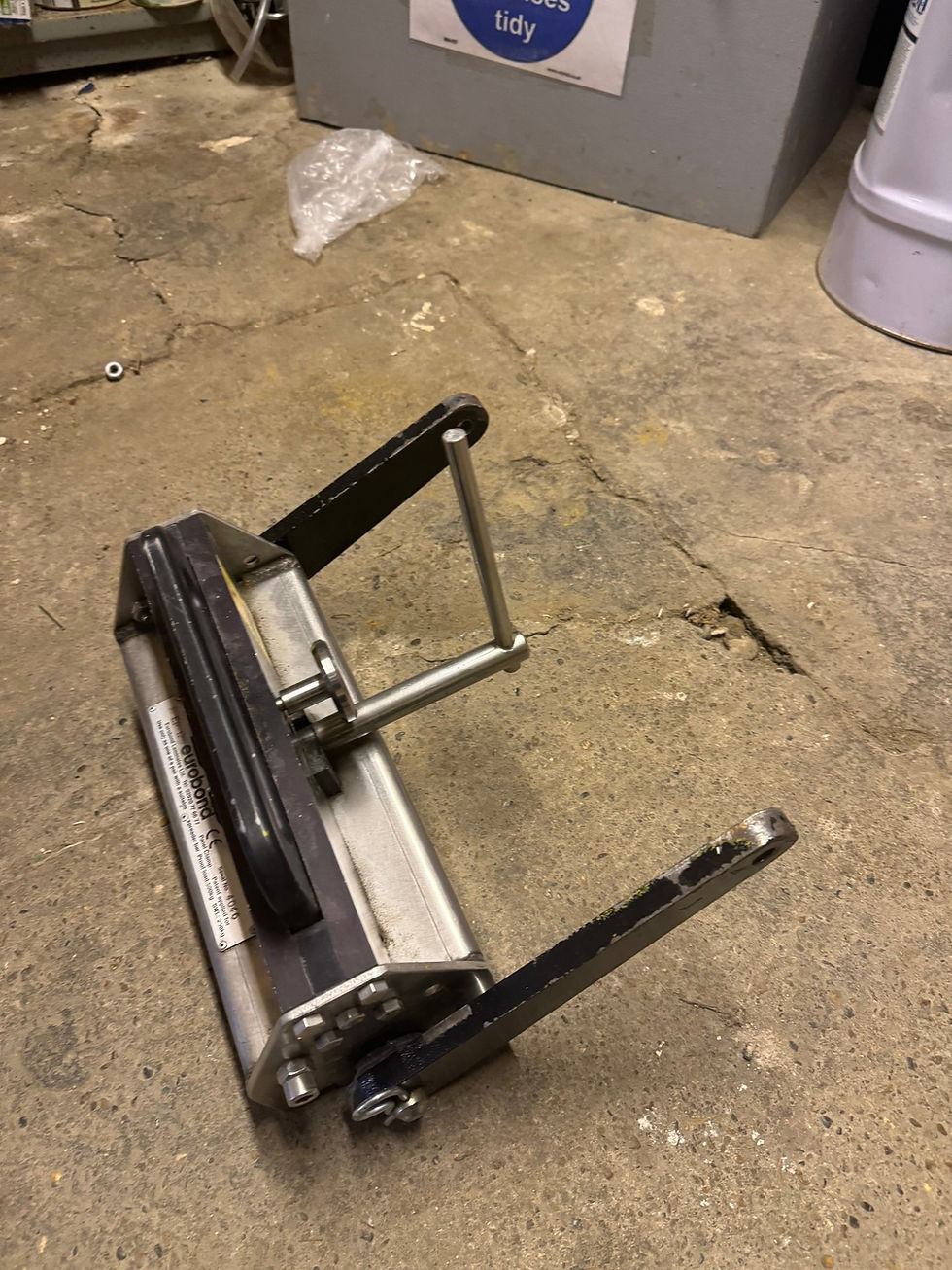 Thumbnail: Euroclad RD and EP 125 Panel Clamps & Eurobond RD-EP-Beam 3000mm Long