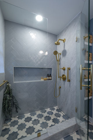 Laurel Hall Bath Remodel