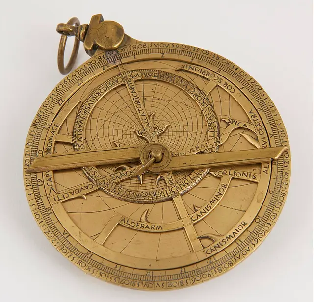 an ancient medieval astronomy instrument used by the arabs to lay out the stars and the moons