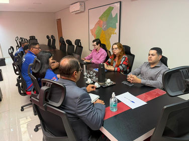 SINDMASSA-MS discute reajuste salarial de 2025 em mesa de negociação com setor patronal