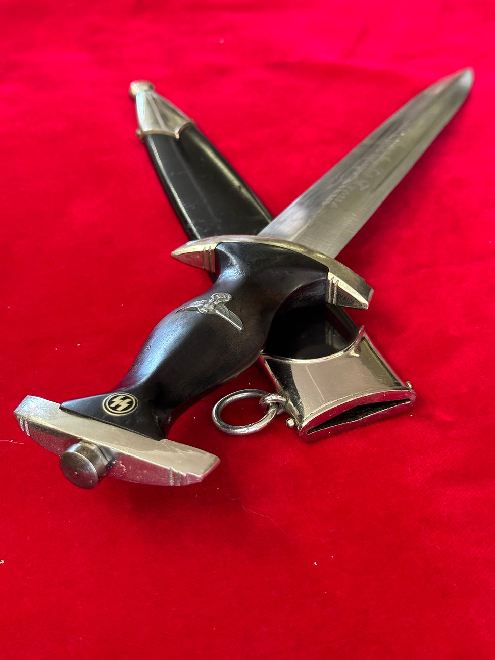 SS dagger RZM/1937 by Eickhorn