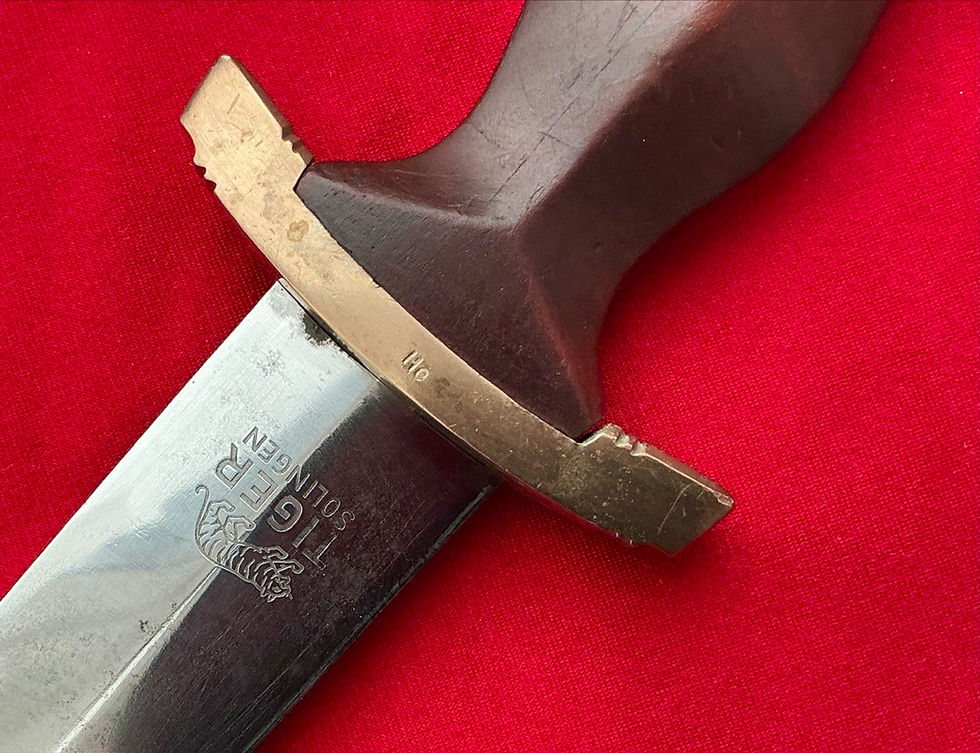 Thumbnail: Marine-SA-Dagger [Early Version] by Tiger Solingen