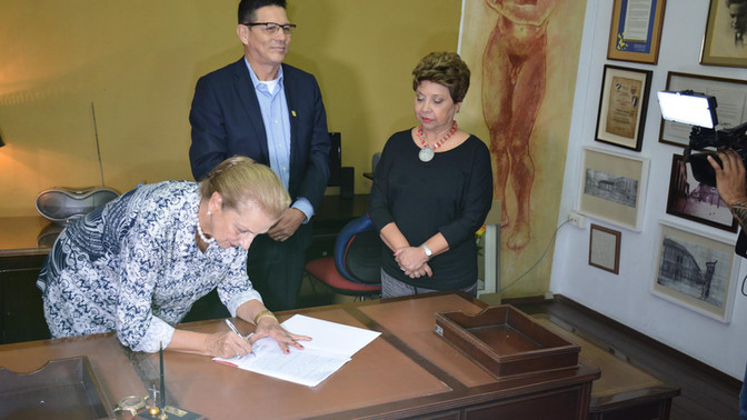 PROARTES Y UNIVALLE FIRMARON CONVENIO PARA EL “FORTALECIMIENTO DE LA ORQUESTA FILARMÓNICA DE CALI”.