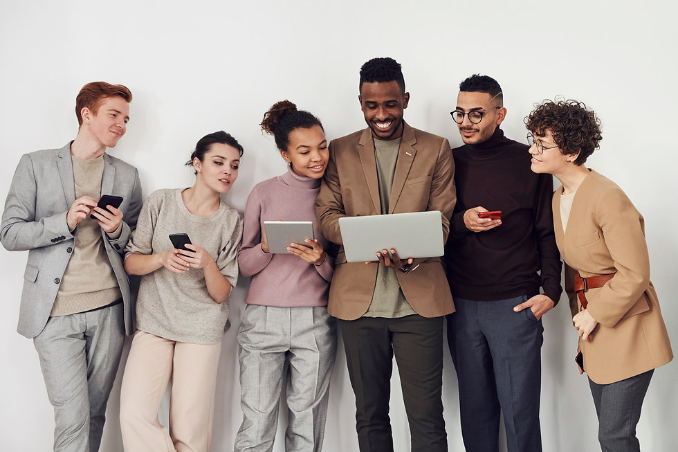 teamwork text 2pexels-fauxels-3183129-mi