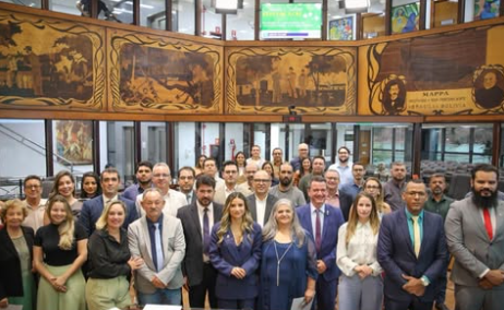 Assembleia Legislativa do Acre realizou sessão solene para homenagear a RedeSim, implementada pela JUCEAC