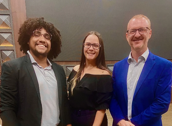 Davi Felipe Silva, Polyana Nunes, e o Secretário Adjunto de Gestão de pagamento de pessoal - Seplag - MT