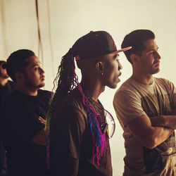 Me, my Key (_chillheadserg) and the BBG, deciding our plan of attack! _#IAMHAPPY #LA #CA #VIDEOS #TV