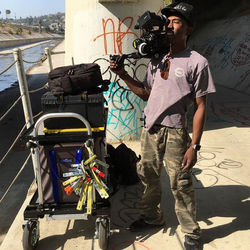 Pop off the lens and shoot!_#iamviciouskeys #iamhappy #movies #shineandneverstop #sansentertainmentl