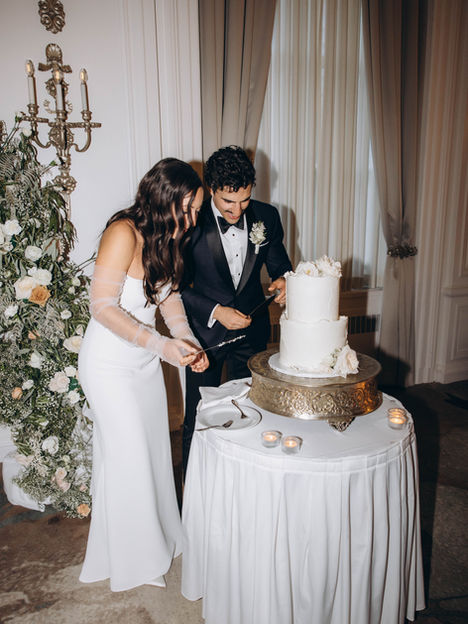 Your Guide to Creating and Managing the Perfect Wedding Website