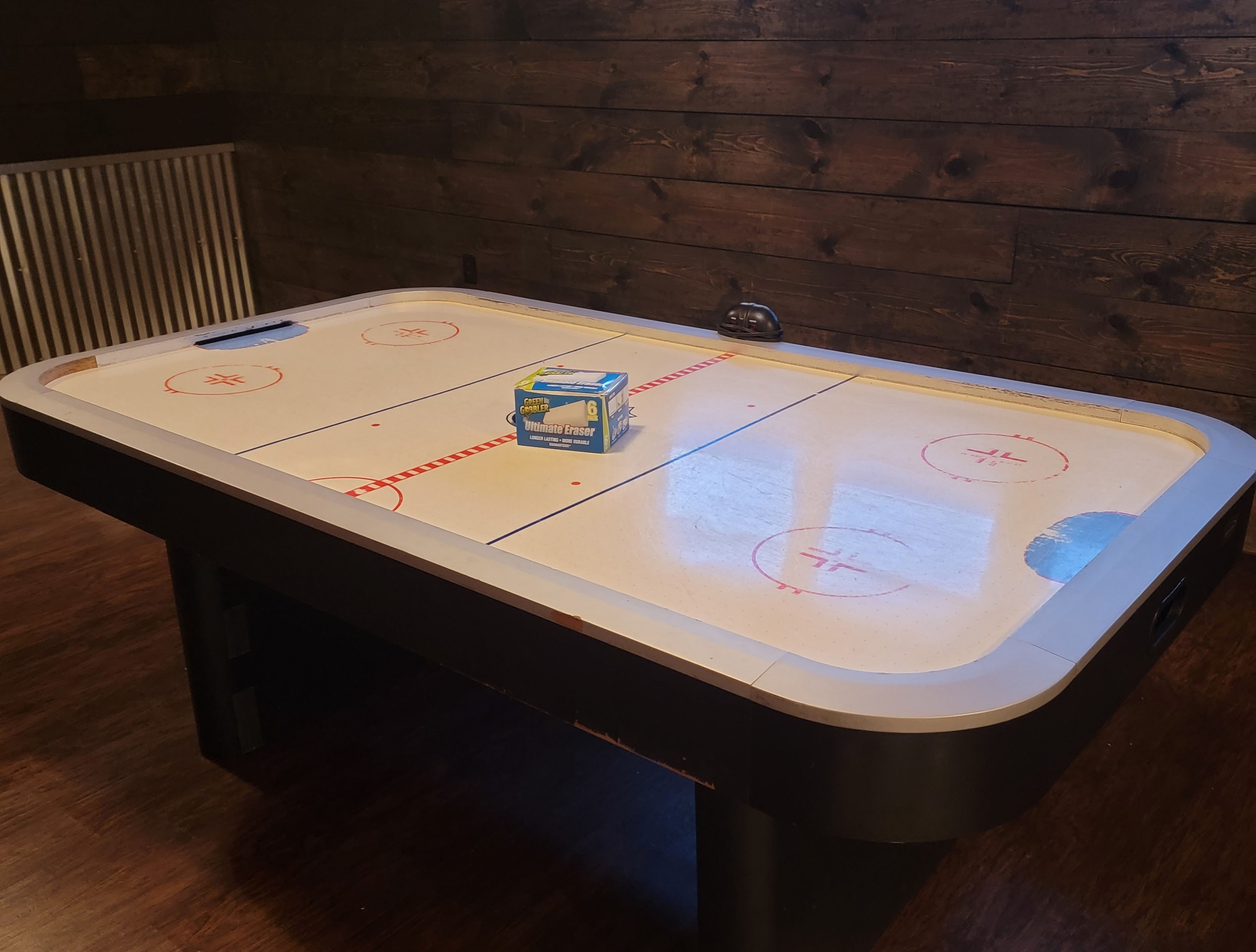 Air Hockey Table