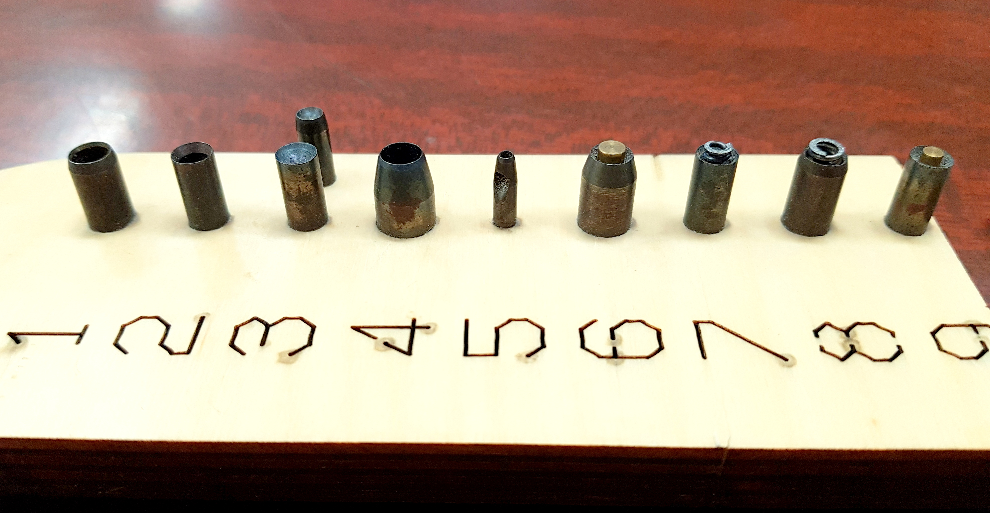 Пробойник для прокладок из паронита чертеж