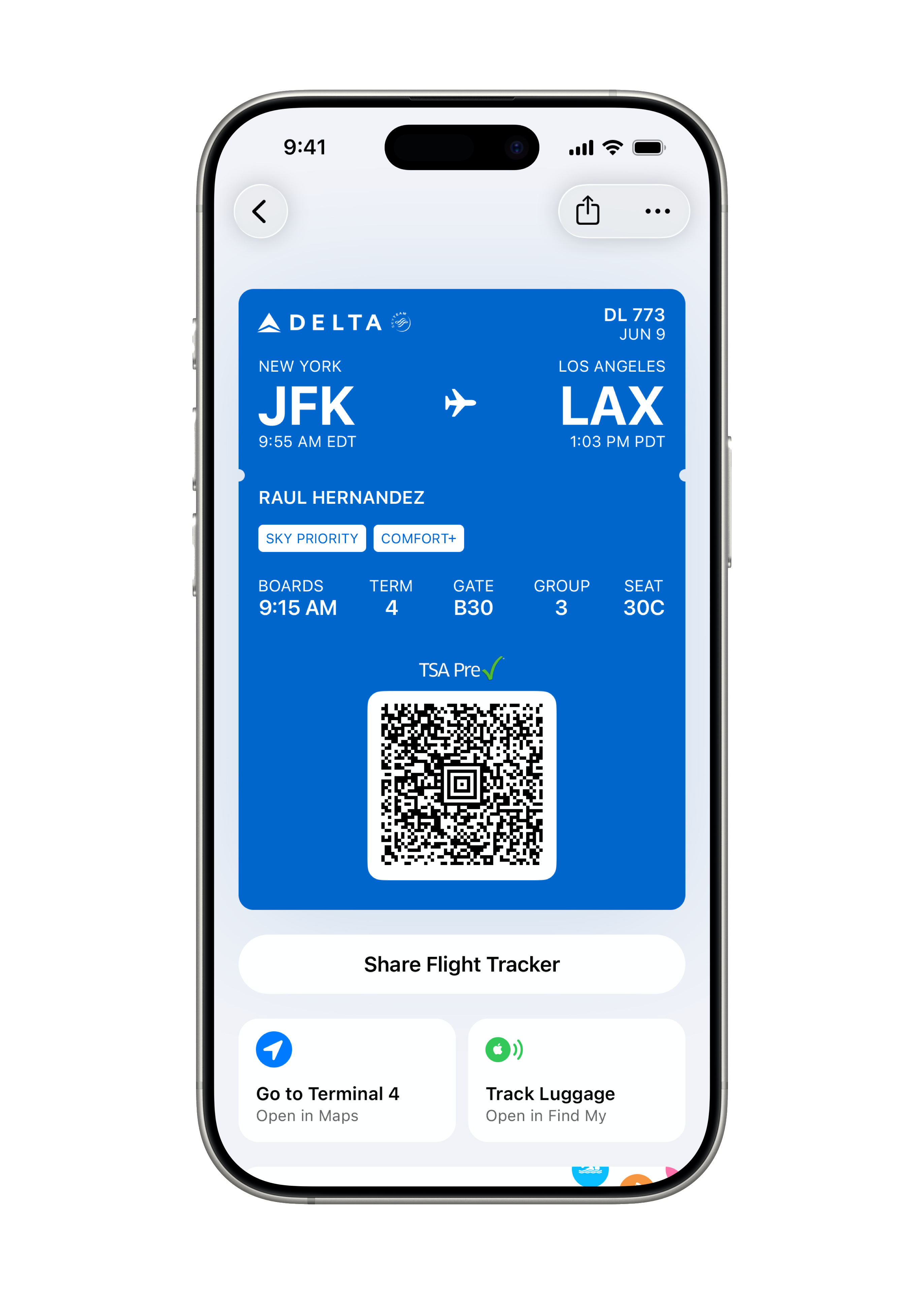 Dans l’app Cartes sur un iPhone 16 Pro, la carte d’embarquement d’un utilisateur affiche des liens vers Plans et Localiser.