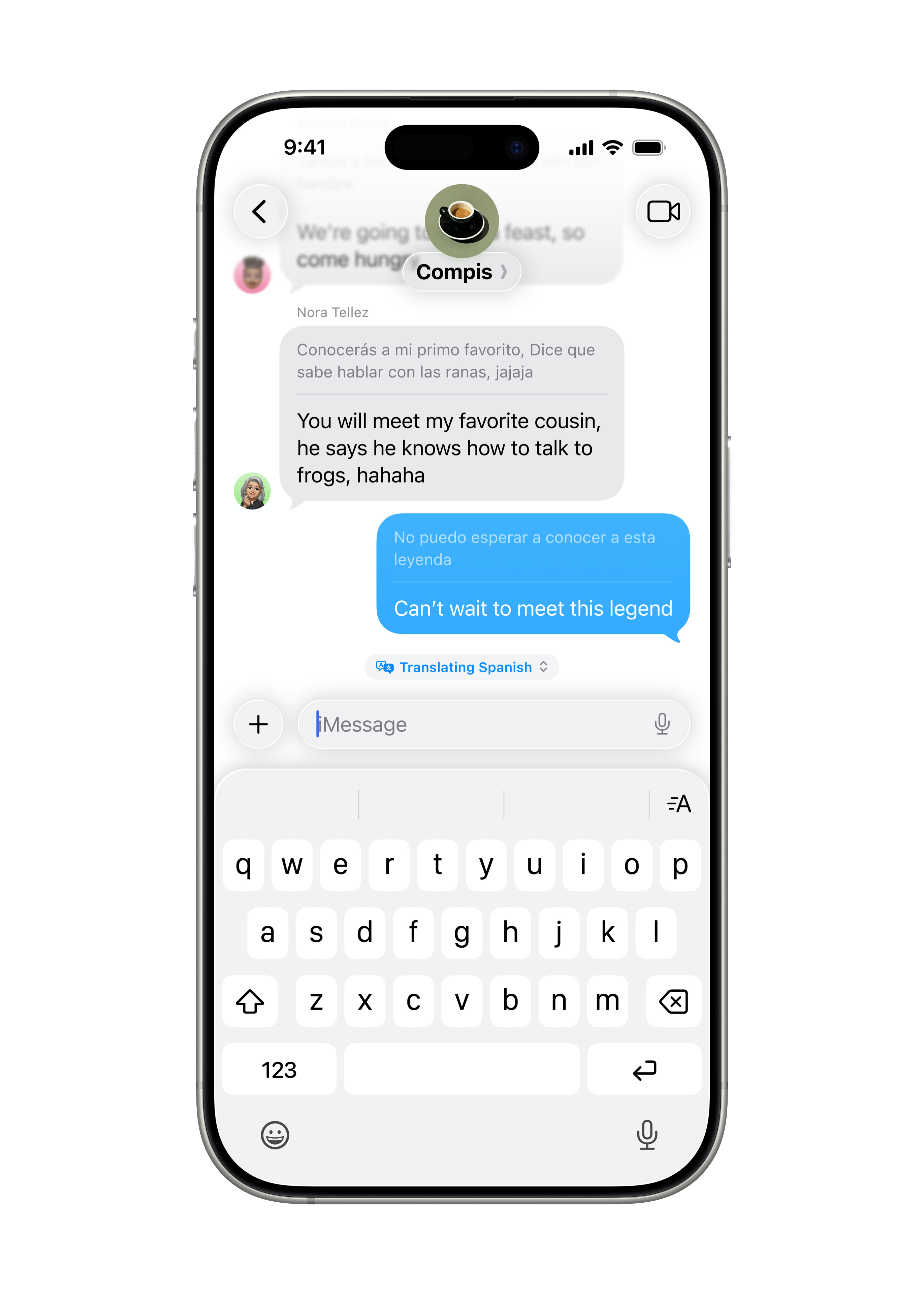 La fonctionnalité Traduction en direct est affichée dans Messages sur un iPhone 16 Pro.