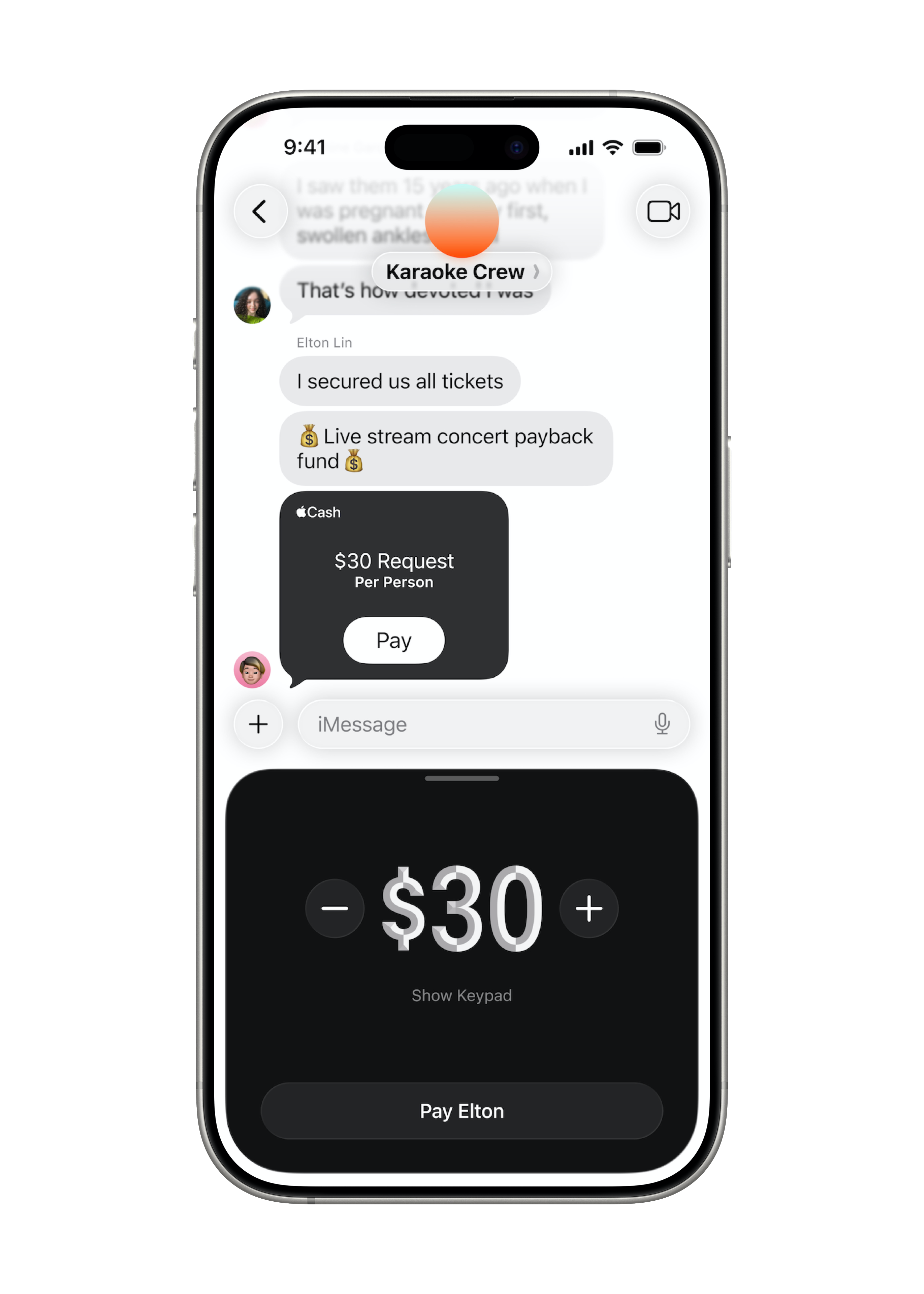 Dans une conversation de groupe au sein de l’app Messages, un utilisateur reçoit une demande de versement Apple Cash émanant d’un ami.