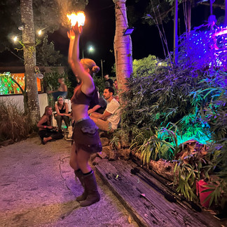 The Ultimate Backpacker's Guide to Byron Bay