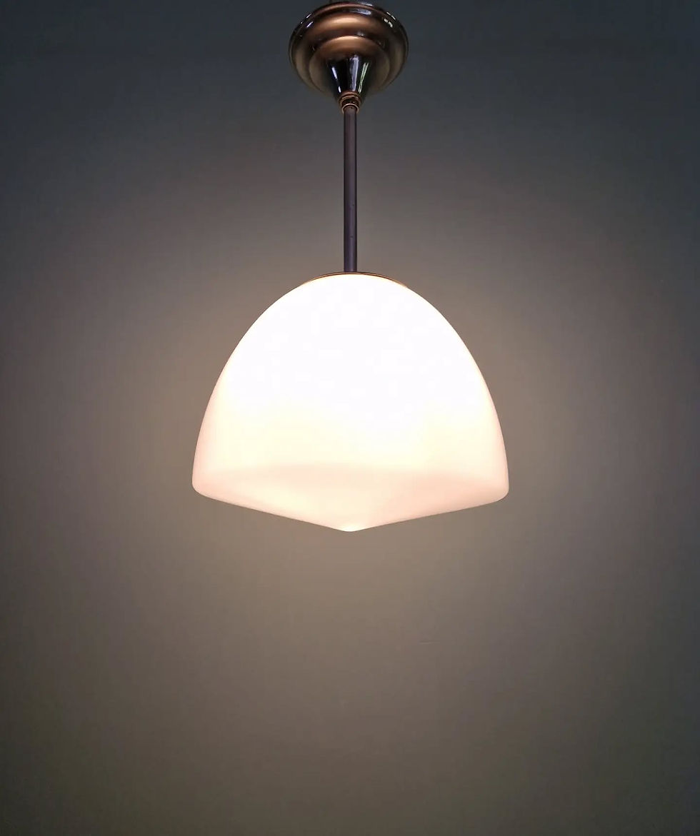 Miniature : Suspension Bauhaus Philips en opaline blanche, années 1930