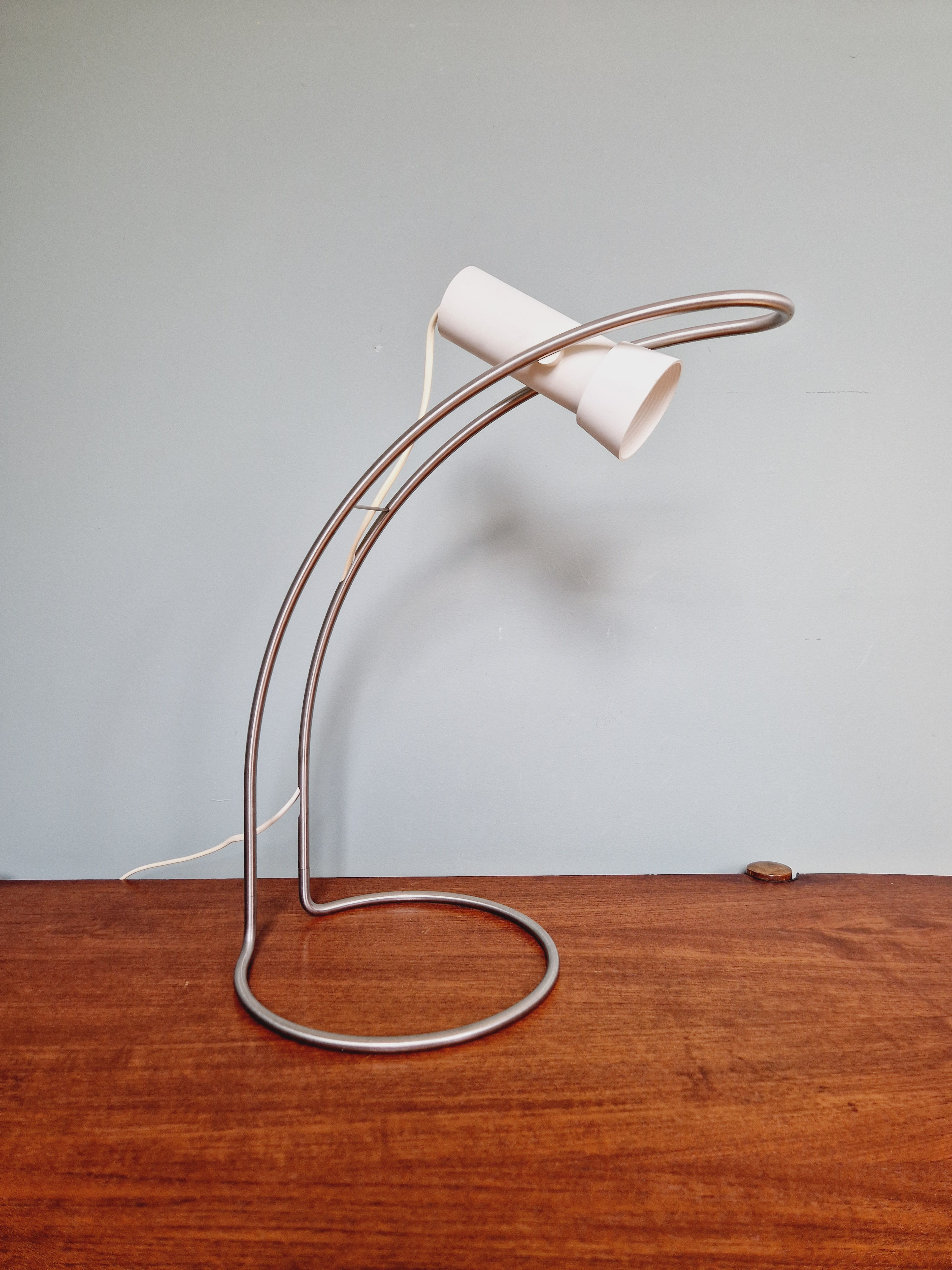 Lampe scandinave, modèle Stringline, par Knud Holscher, 1970