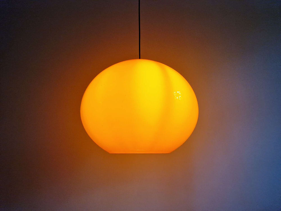 Miniature : Suspension oignon XXL en opaline orange, design Alessandro Pianon, Vistosi, 1960