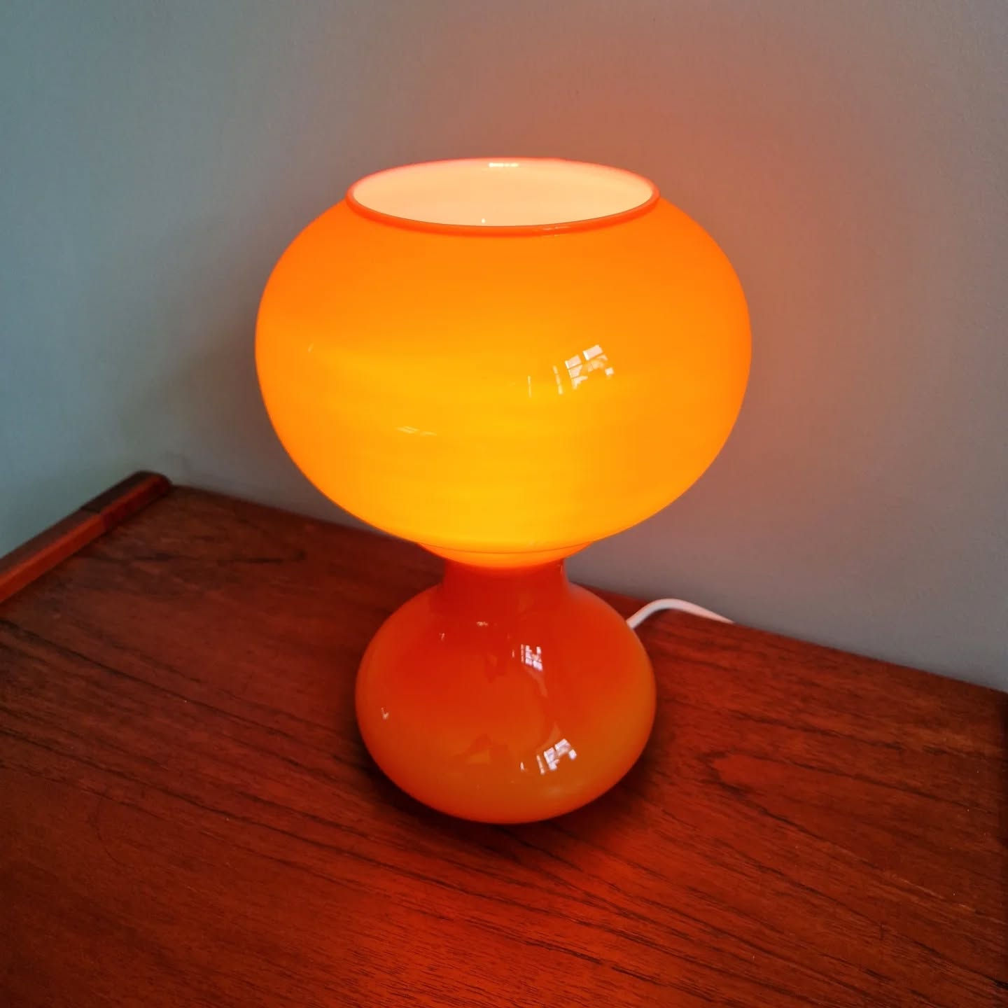 Lampe de table Space Age en verre orange, Massive, 1960