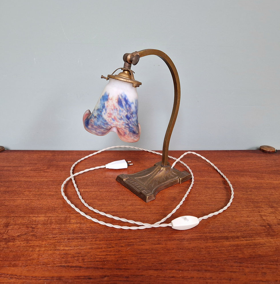 Miniature : Lampe de bureau Art Déco, signée Le Verre Français