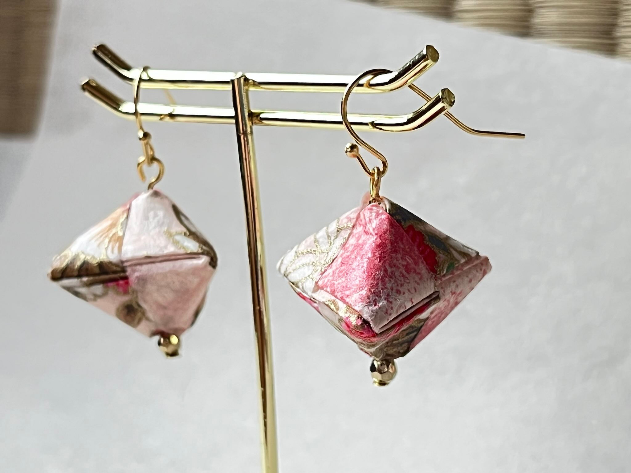 Japanese Washi Origami Earrings "Pink Chiyogami"