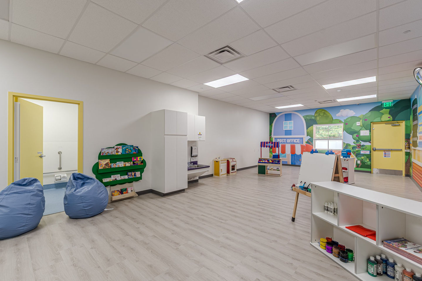 77-web-or-mls-Chambers Rd-77.jpg
