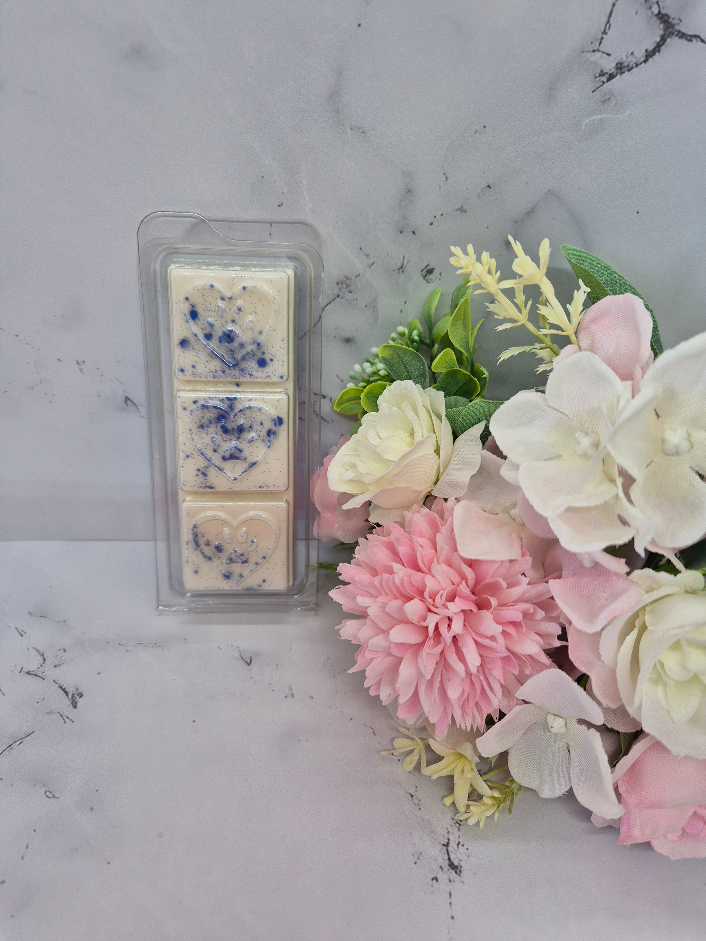 Comfy Heaven Scent Scented Wax Paw Clamshell