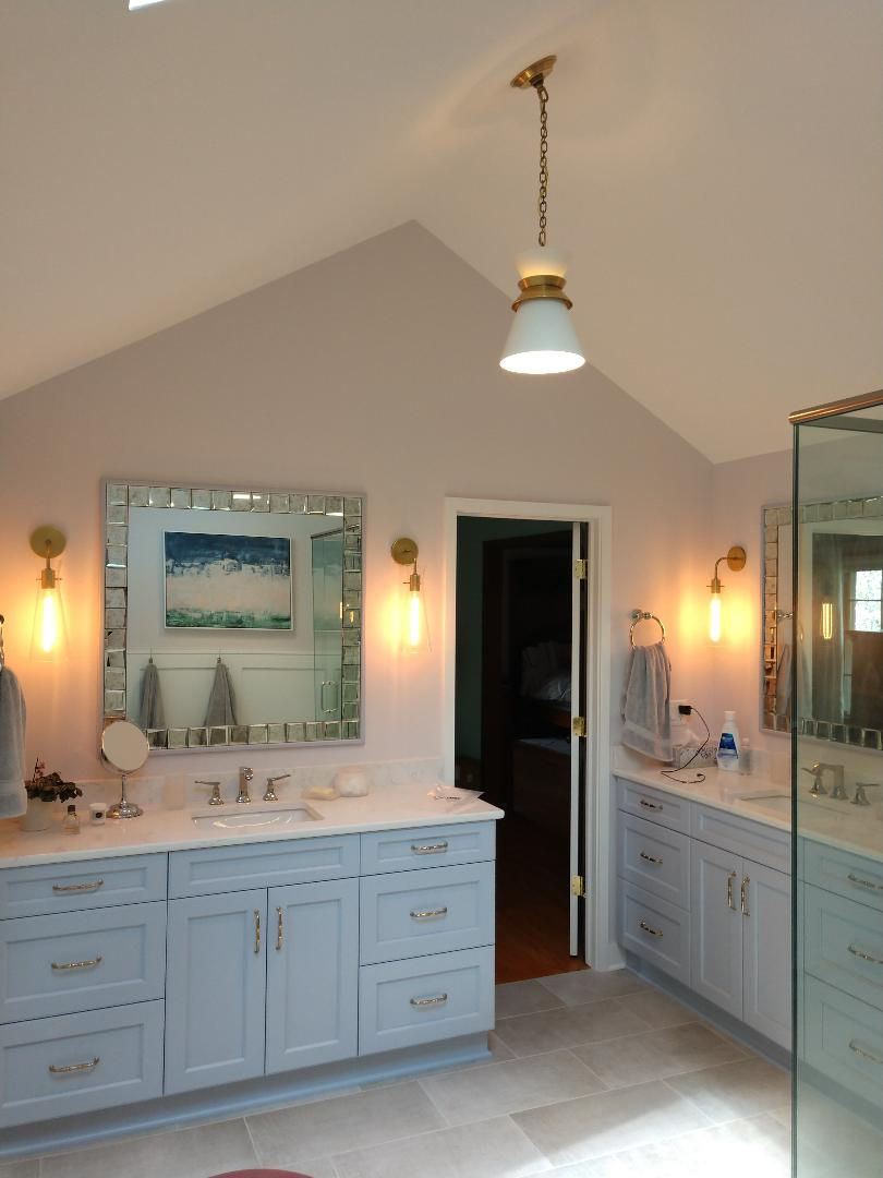 Kitchen Bathroom 4