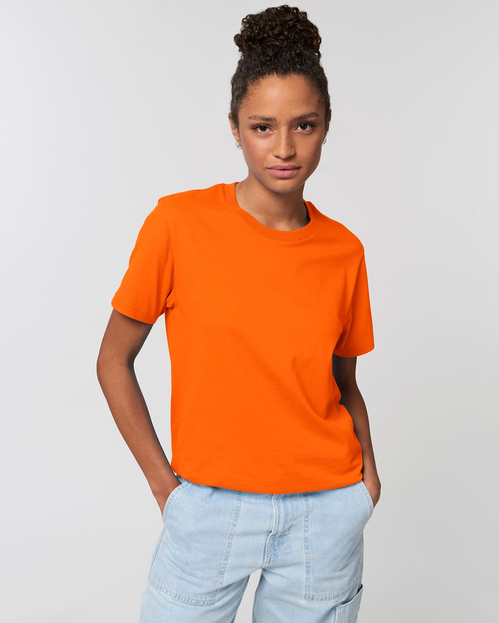 Miniaturbild: ROCKER - Essential Unisex T-Shirt
