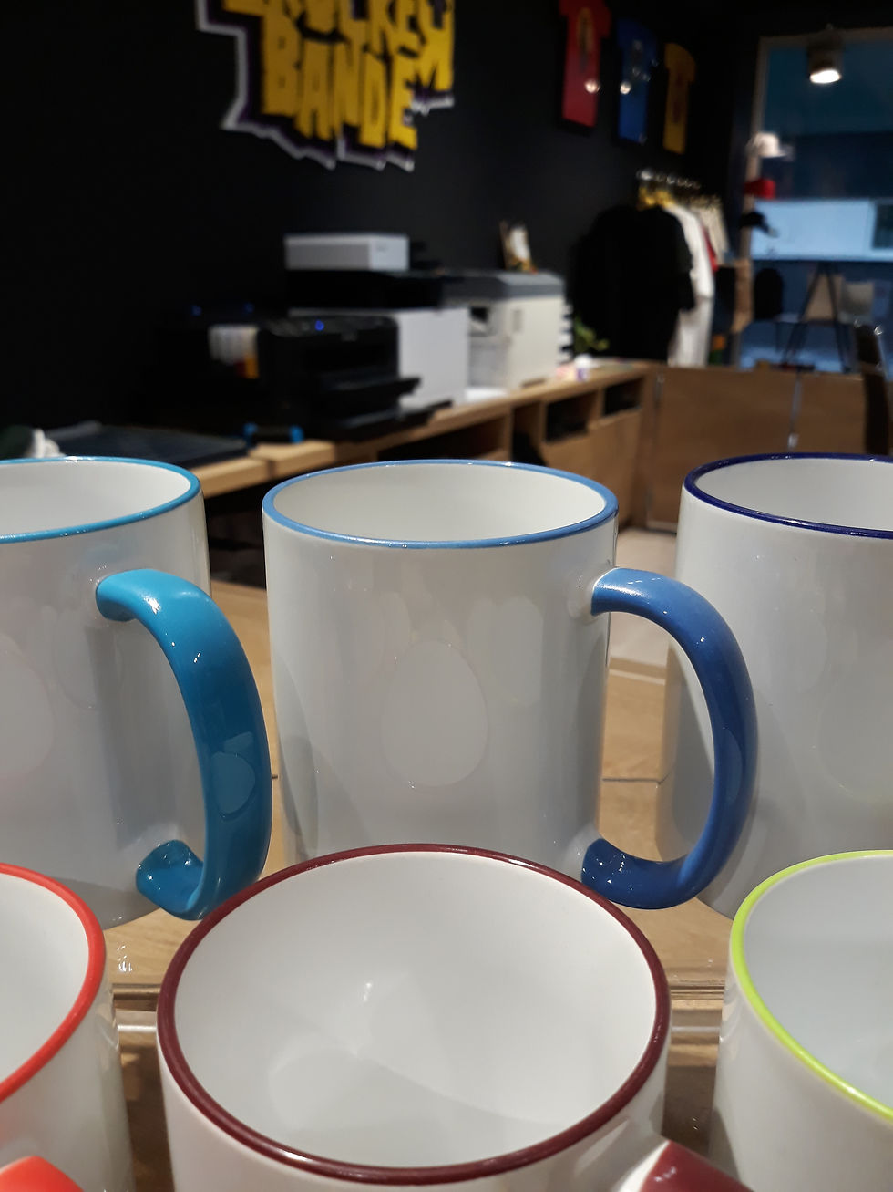 Miniaturbild: Colour-Rim Tasse inkl. hochwertiger 4C-Sublimation