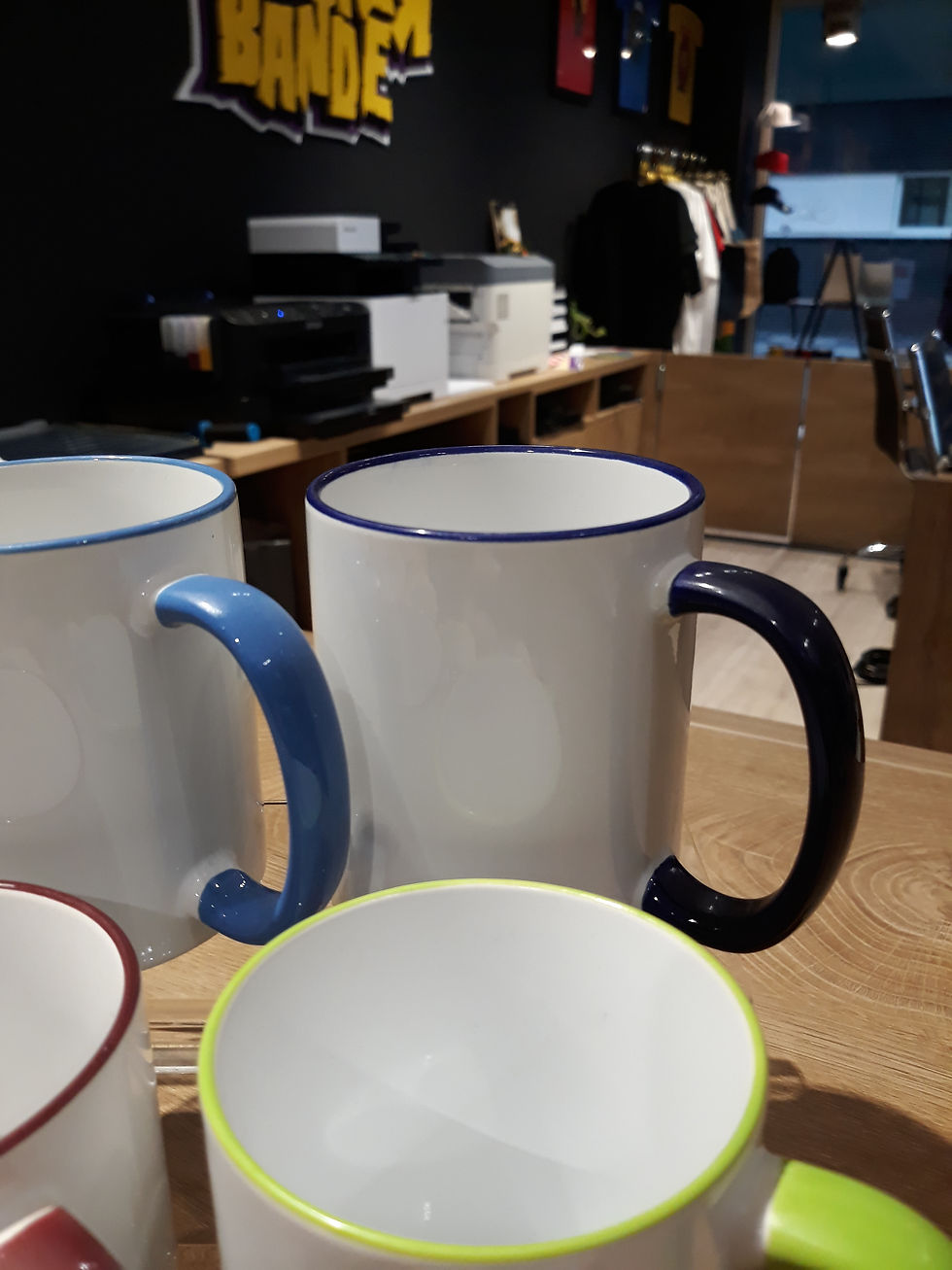 Miniaturbild: Colour-Rim Tasse inkl. hochwertiger 4C-Sublimation