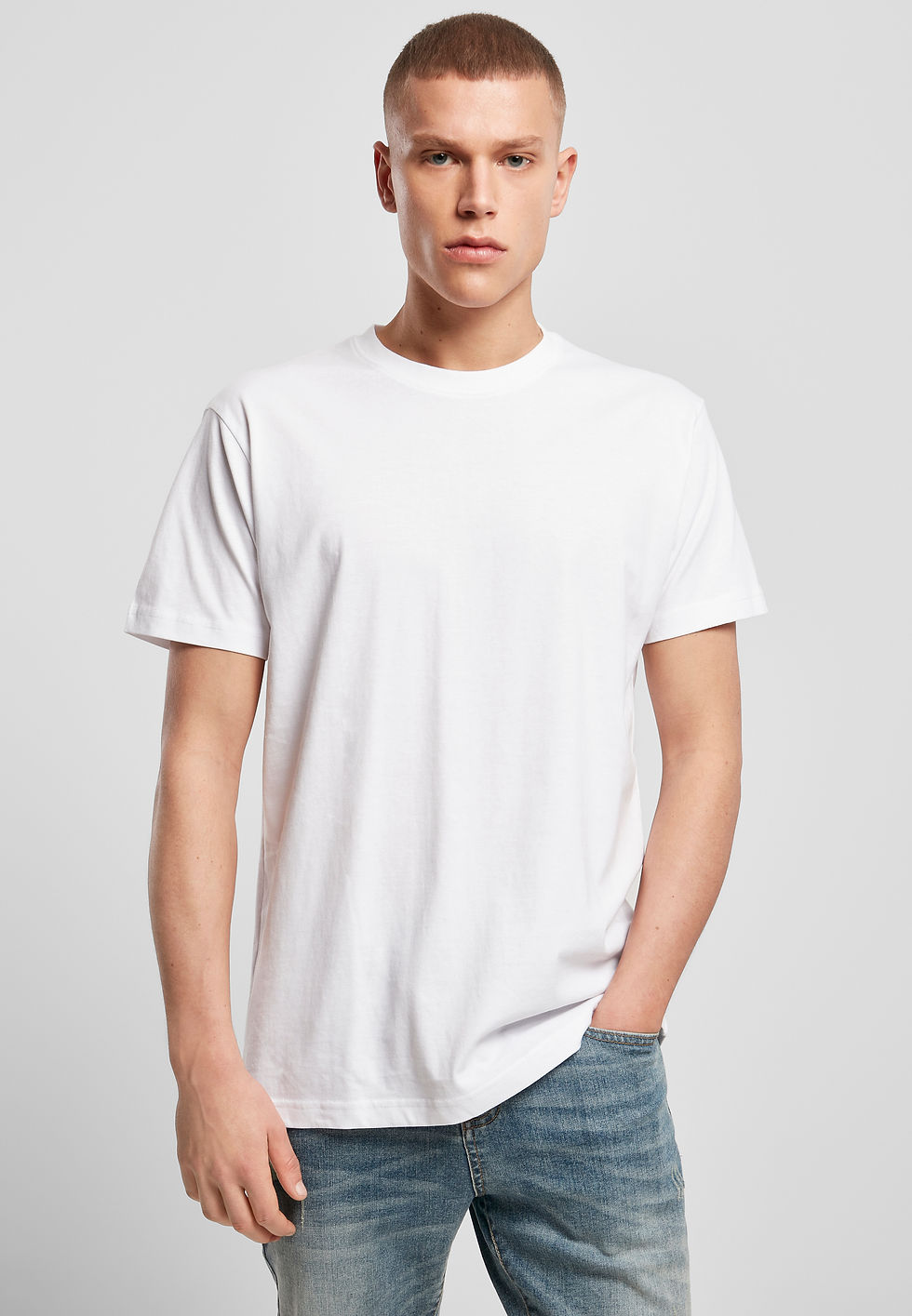 Miniaturbild: Basic Round Neck T-Shirt