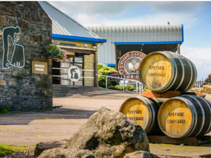 People's stereotype of Scotland: a place where everyone only drinks pure whisky?