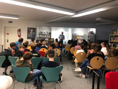 Literatur zum Greifen nahe